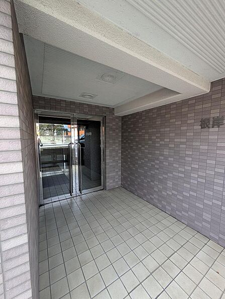 ■2026年3月撮影、オートロック完備