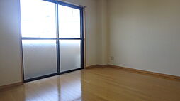 エターナル・コート 201 2階1Kのリビング/ダイニング