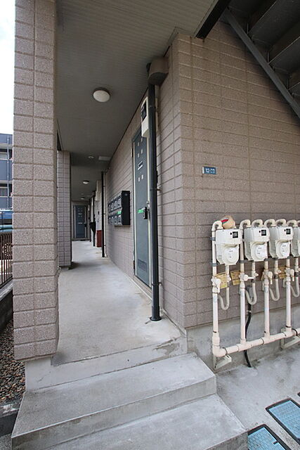 7 / 15