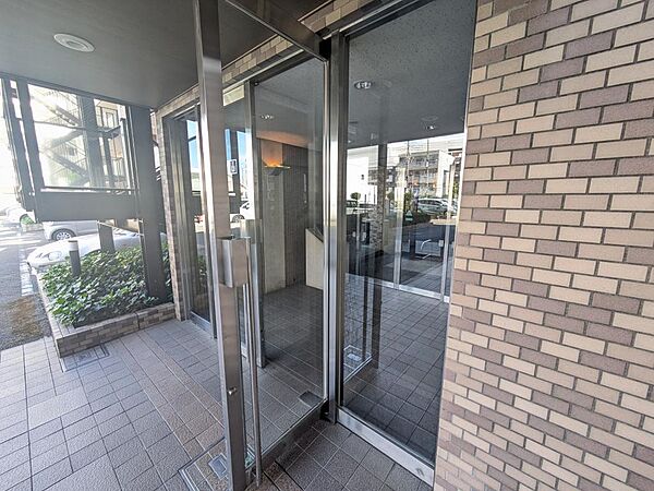 エントランスを拡大表示