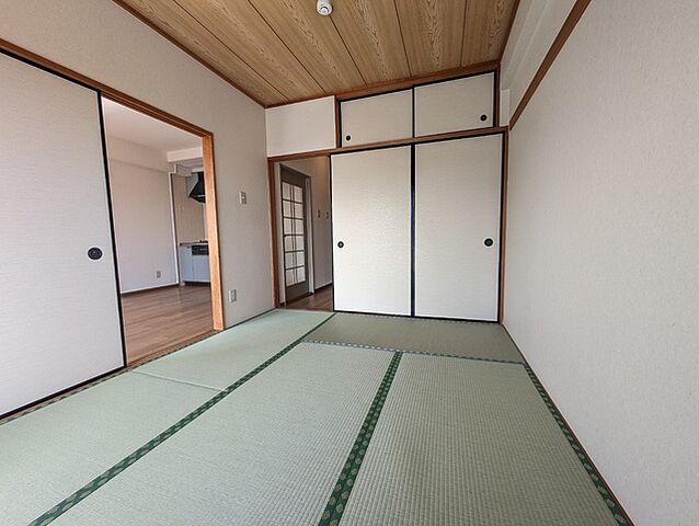 寝室