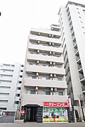 志木駅東口の明るい大通り沿い♪