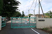 新座市立西堀小学校まで350ｍ