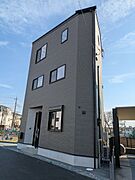 ★2026年3月完成★駐車場付き戸建て★