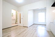 家具の配置のしやすいお部屋です♪