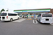 ファミリーマート八洋上三川町役場前店　約600m