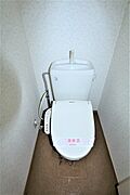 ☆衛生的な温水洗浄便座☆