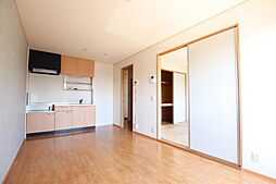 ヴィルヌーブＣ 202 2階2DKのリビング/ダイニング