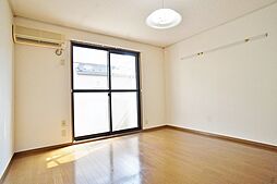 ラ・フォンテーヌ 102 1階1Kのリビング/ダイニング