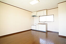 JR上越線 井野駅 4.8kmの賃貸アパート 2階2DKのリビング/ダイニング