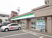 コンビニ