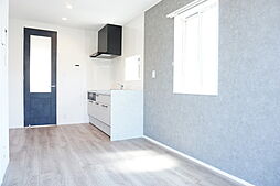 Ａｌｖｅａｒｅ　Ｍａｔｓｕｍｏｒｉ　Ａ 101 1階1LDKのリビング/ダイニング