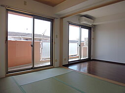 アバンサール市名坂 503 5階3LDKのリビング/ダイニング