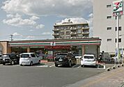 コンビニ
