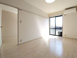 伊予鉄道郡中線 余戸駅 徒歩5分の賃貸アパート 2階2DKのリビング/ダイニング