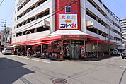 スーパー