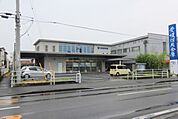 銀行