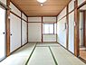 リビング/ダイニング：居室