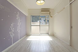 サンベール緑町 303 3階ワンルームのリビング/ダイニング