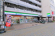 コンビニ