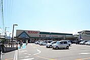スーパー