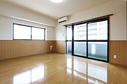 伊予鉄道市駅線 勝山町駅 徒歩3分の賃貸マンション 7階1Kのリビング/ダイニング