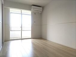 メゾン・モンタン 106 1階1LDKのリビング/ダイニング