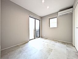 ＥＡＲＬ’Ｓ　ＣＯＵＲＴ西垣生 107 1階2LDKのリビング/ダイニング