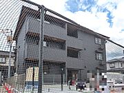 建築中