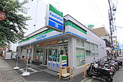 コンビニ
