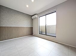 伊予鉄道横河原線 松山市駅 バス27分 大新田下車 徒歩6分の賃貸アパート 2階2LDKのリビング/ダイニング