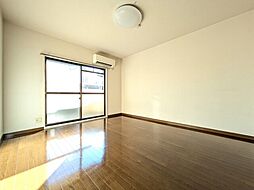 ジュネスミトモ 102