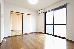 伊予鉄道郡中線 余戸駅 徒歩5分の賃貸アパート 1階3DKのリビング/ダイニング