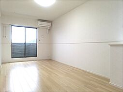 伊予鉄道横河原線 愛大医学部南口駅 徒歩15分の賃貸アパート 2階1LDKのリビング/ダイニング