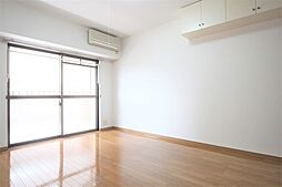 伊予鉄道環状線(JR松山駅経由) 萱町六丁目駅 徒歩5分の賃貸マンション 4階1Kのリビング/ダイニング