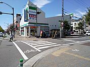 コンビニ