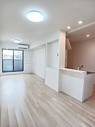 熊本市電A系統 健軍町駅 バス35分 スポーツセンター入口下車 徒歩8分の賃貸アパート 2階2LDKのリビング/ダイニング