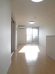 JR豊肥本線 武蔵塚駅 徒歩4分の賃貸マンション 4階1LDKのリビング/ダイニング