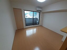 アルカンシェル宰府 202 2階1LDKのリビング/ダイニング