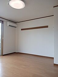 ラフィーネＩＴＯ五番館 101 1階ワンルームのリビング/ダイニング