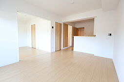 クレリア嬉野 201 2階2LDKのリビング/ダイニング