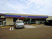 ローソンふもと駅前店まで250ｍ