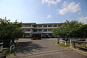 佐賀市立城東中学校まで1900ｍ