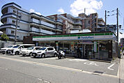 ファミリーマート福岡あけぼの店まで55ｍ