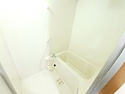 バス