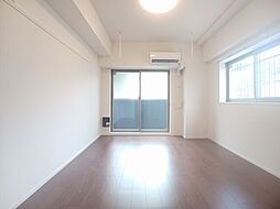 サンスタームーンモナ 106 1階1Kのリビング/ダイニング