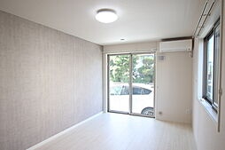 ルミライズ 101 1階1Kのリビング/ダイニング