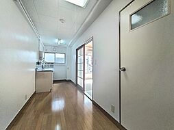 新倉ビル 302 3階1DKのリビング/ダイニング