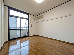 ベルビューレ江坂弐番館 203 2階1Kのリビング/ダイニング