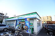 コンビニ